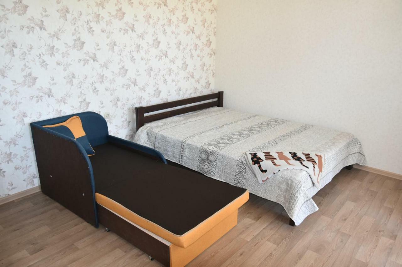 Три Кошки Hotel Chornomorsk Bagian luar foto